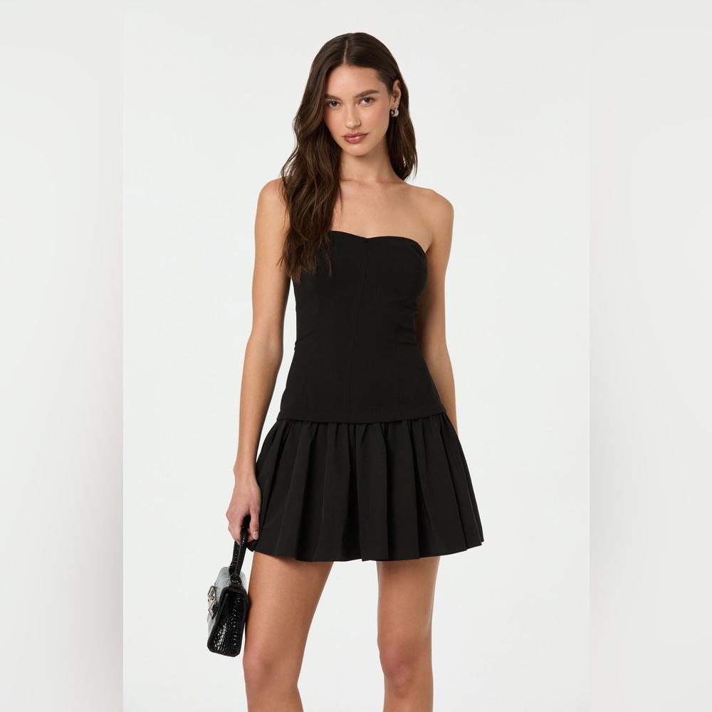 ASTR The Label Strapless Drop‎ Waist Mini Dress Size Medium Black NWOT - Picture 2 of 14